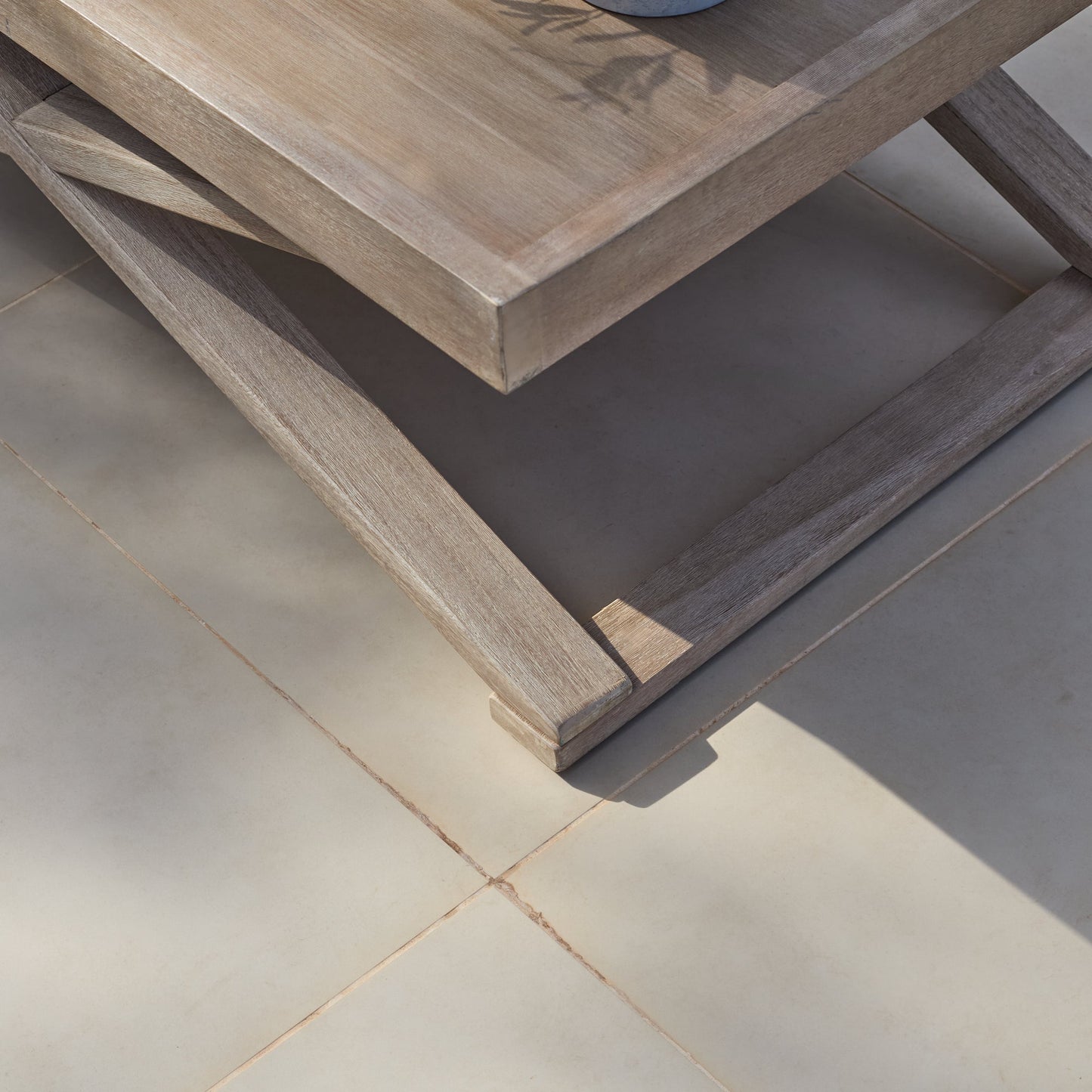 Akira 5 Seater Wooden Garden Set with Side Table - Laura James