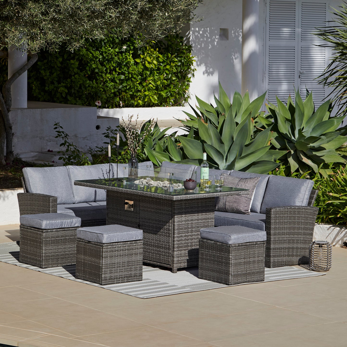 Aston 9 Seater Rattan Garden Corner Sofa Set with Cream Lean Over Parasol - Firepit - Grey