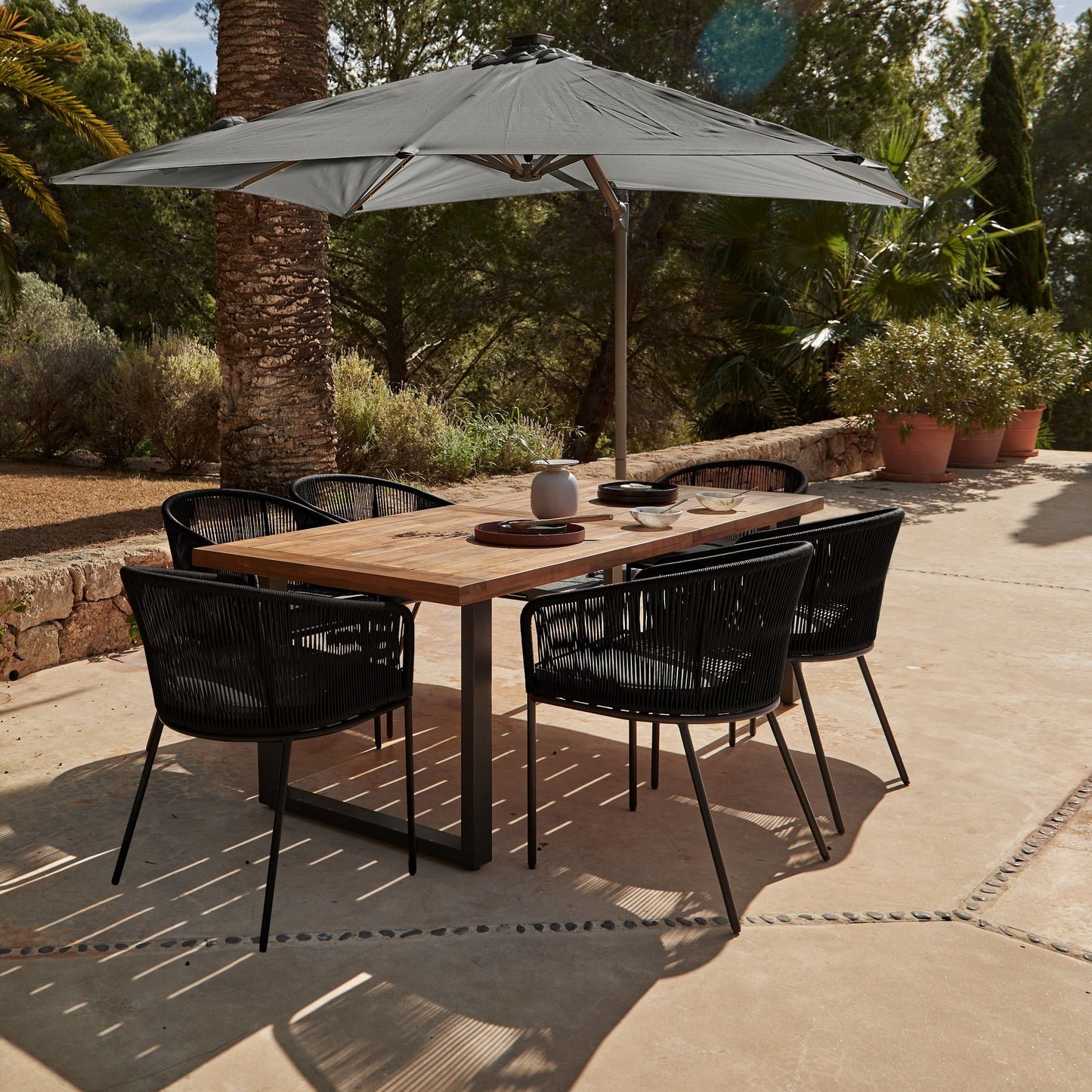 Hali 6 Seater Wooden Outdoor Dining Set with Hali Black Chairs & Grey Premium Cantilever Parasol - 175cm