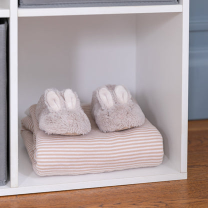 4 Cube White Bookcase Wooden Display Unit Shelving Storage Bookshelf Shelves (Grey Basket)