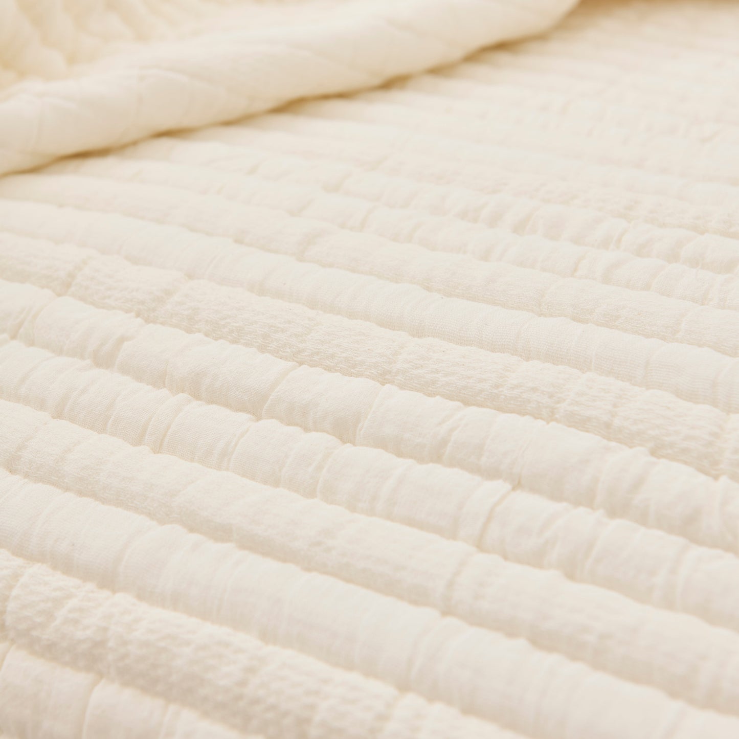 Malton 200x220cm Cotton Bedspread - White - Laura James