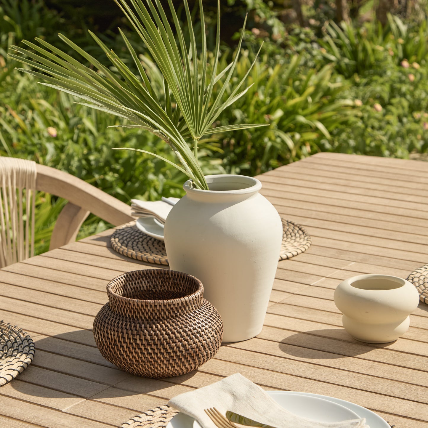 Saffron 6 Seater Extending Wooden Garden Dining Set with Shiro Beige Rope Chairs - Laura James