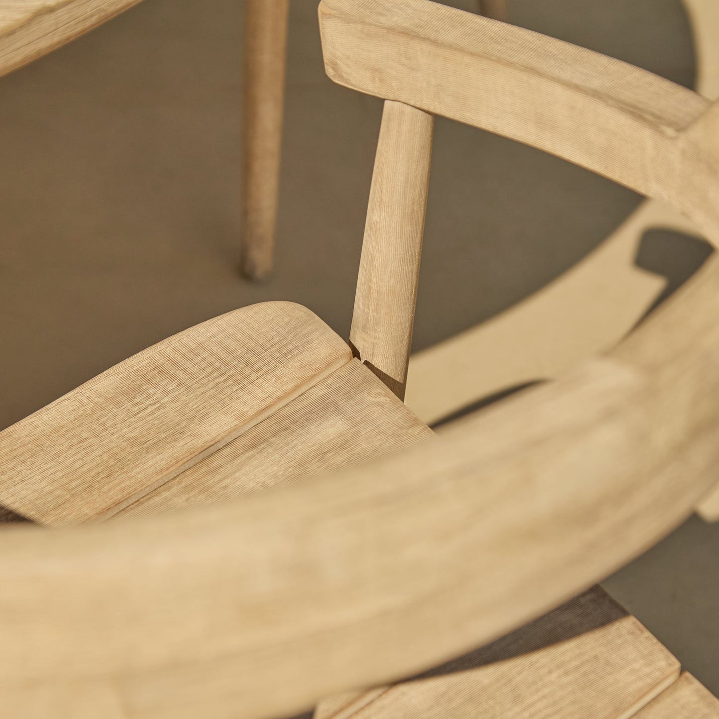 Willow 4 Seater Round Garden Dining Set with Elowen Chairs - Laura James