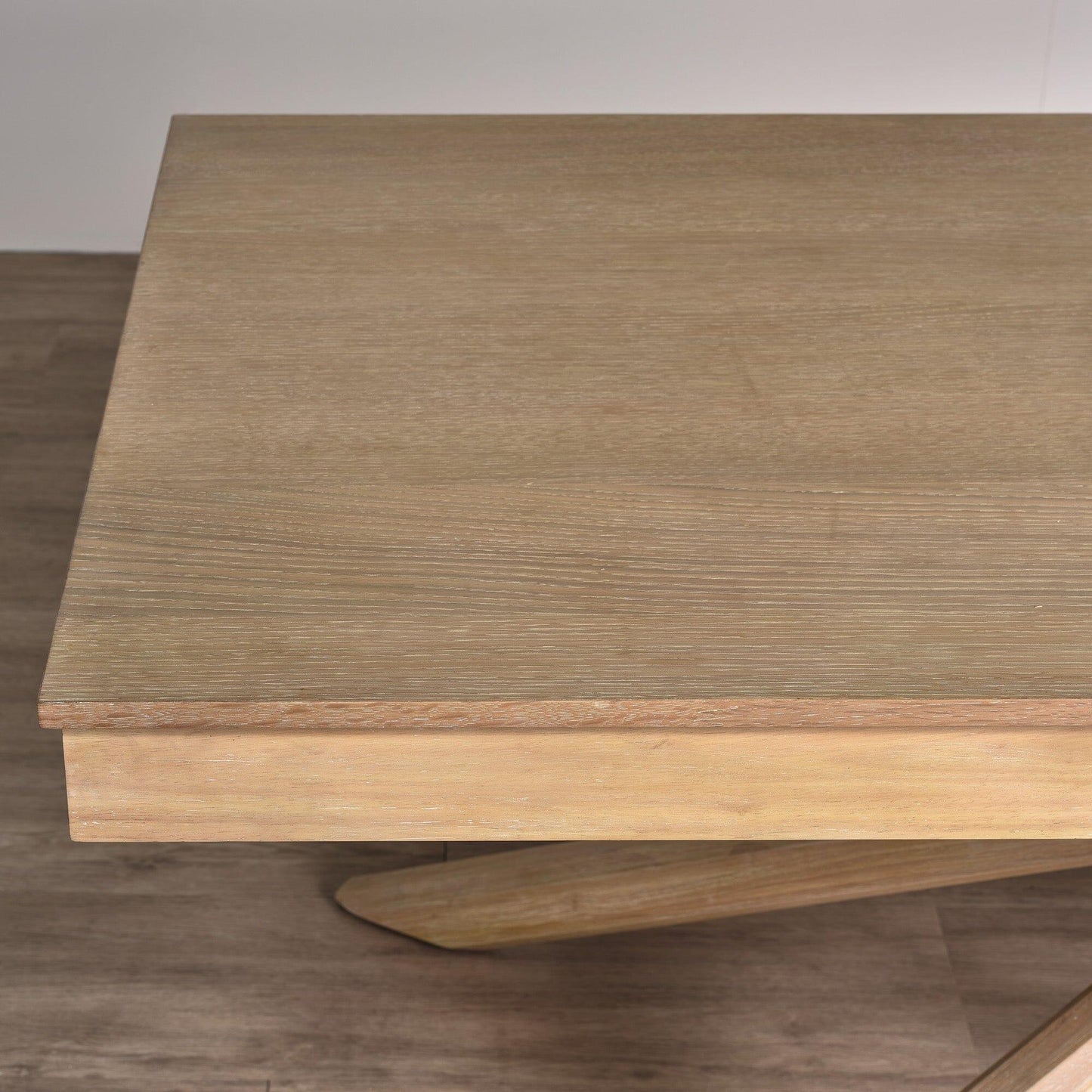 Amelia Whitewash Extendable Dining Table Set - 6 Seater - Freya Sand Carver Chairs - Whitewash Oak Legs