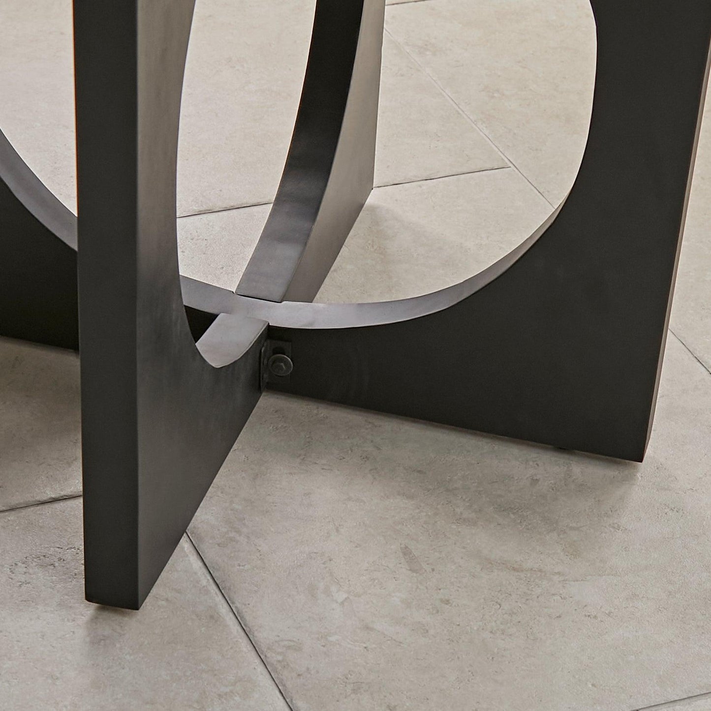 Jade Round Acacia Wood dining table - Jet Black - Laura James