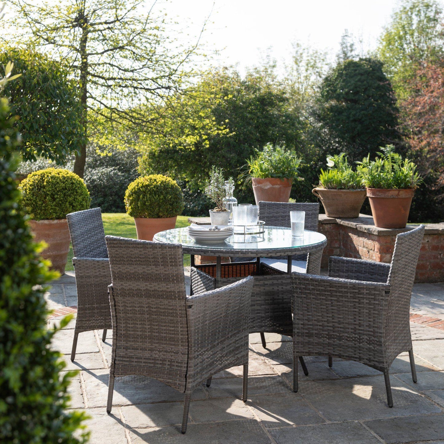 4 Seater Rattan Round Dining Table & Chair Set - Grey - Laura James
