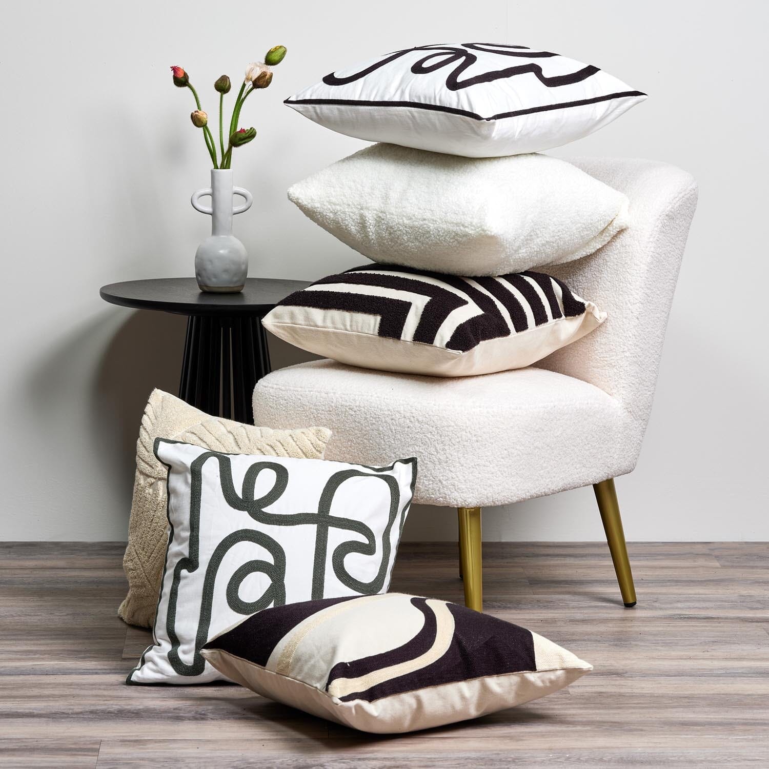 Cushion cover assortment - neutral - Laura James