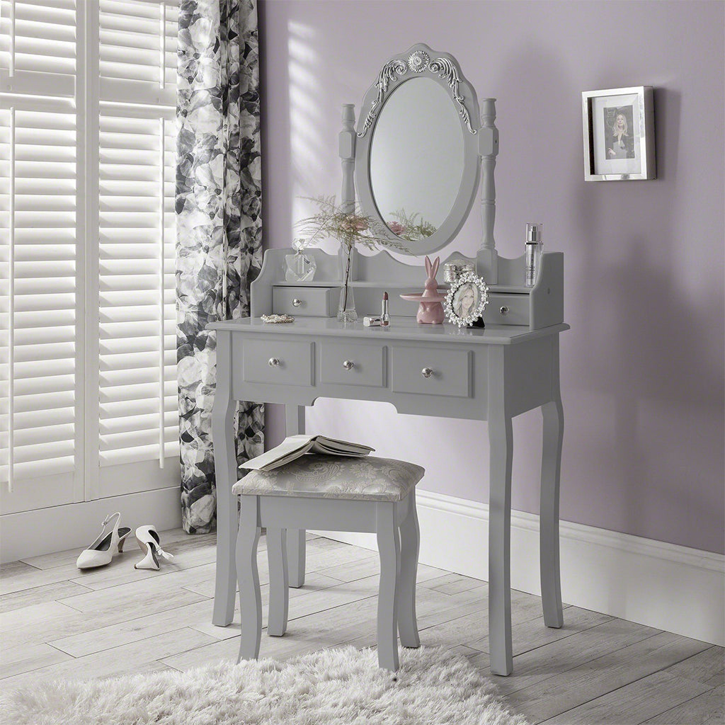 Dressing Table With Mirror