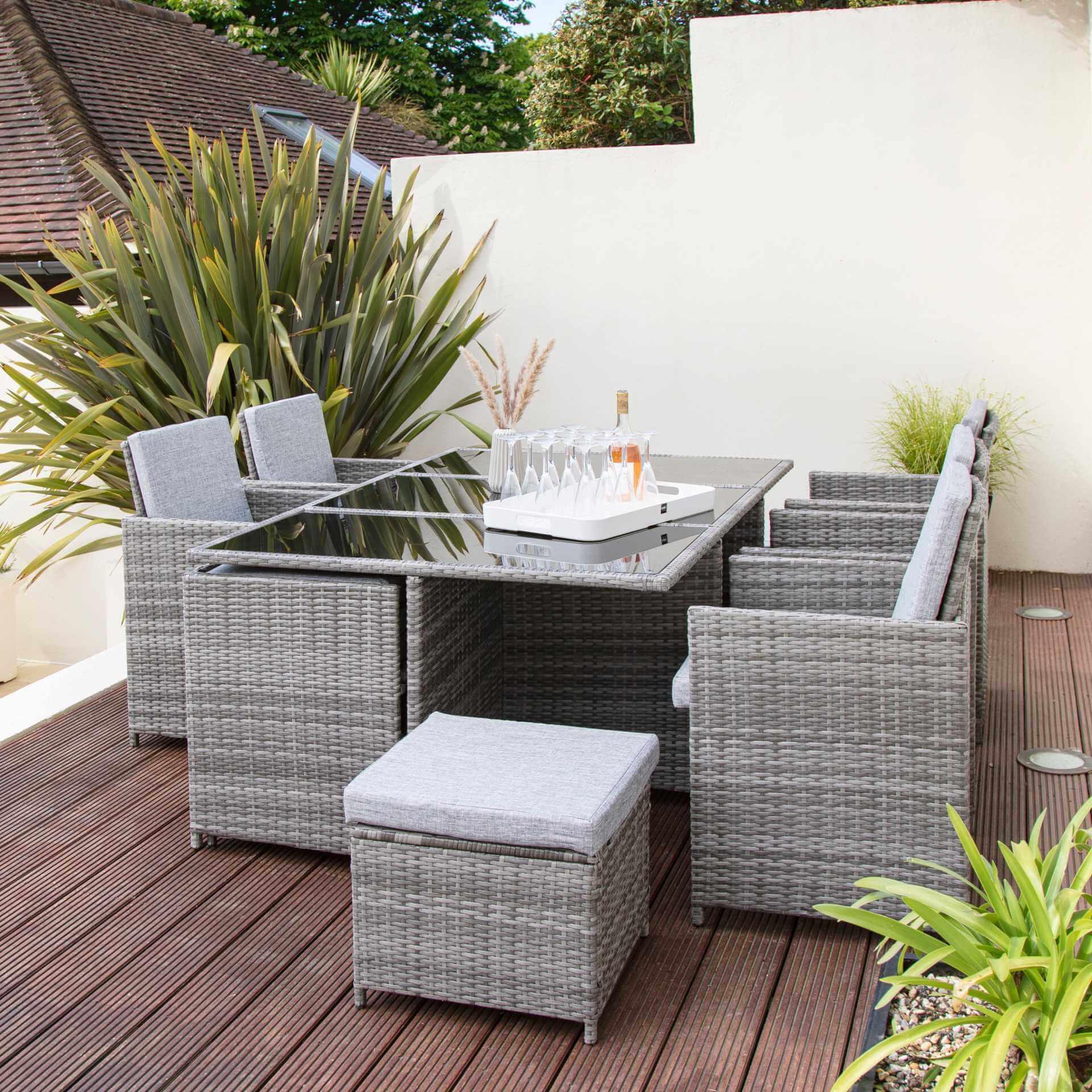 10 Seater Rattan Cube Garden Dining Set With Parasol - Grey Weave - Laura James