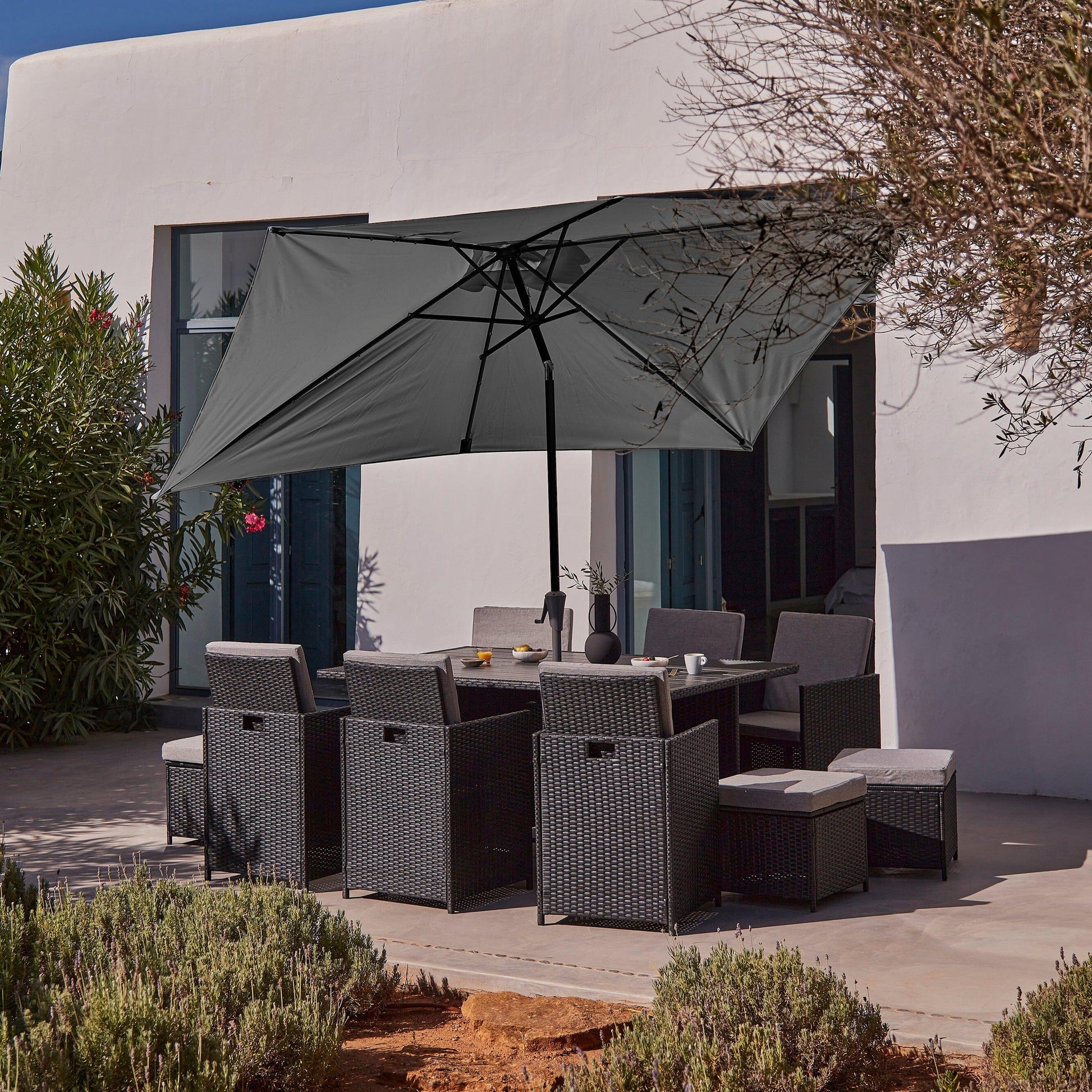 10 Seater Rattan Cube Outdoor Dining Set with Grey Parasol - Black Weave Polywood Top