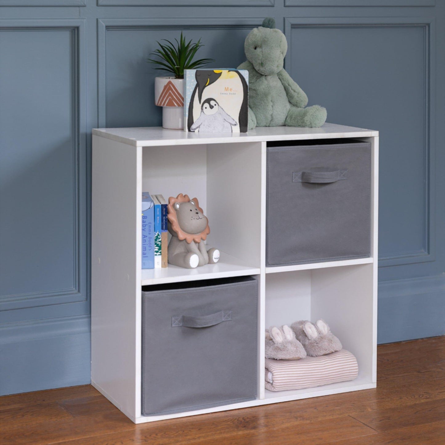 4 Cube White Bookcase Wooden Display Unit Shelving Storage Bookshelf Shelves (Grey Basket) - Laura James