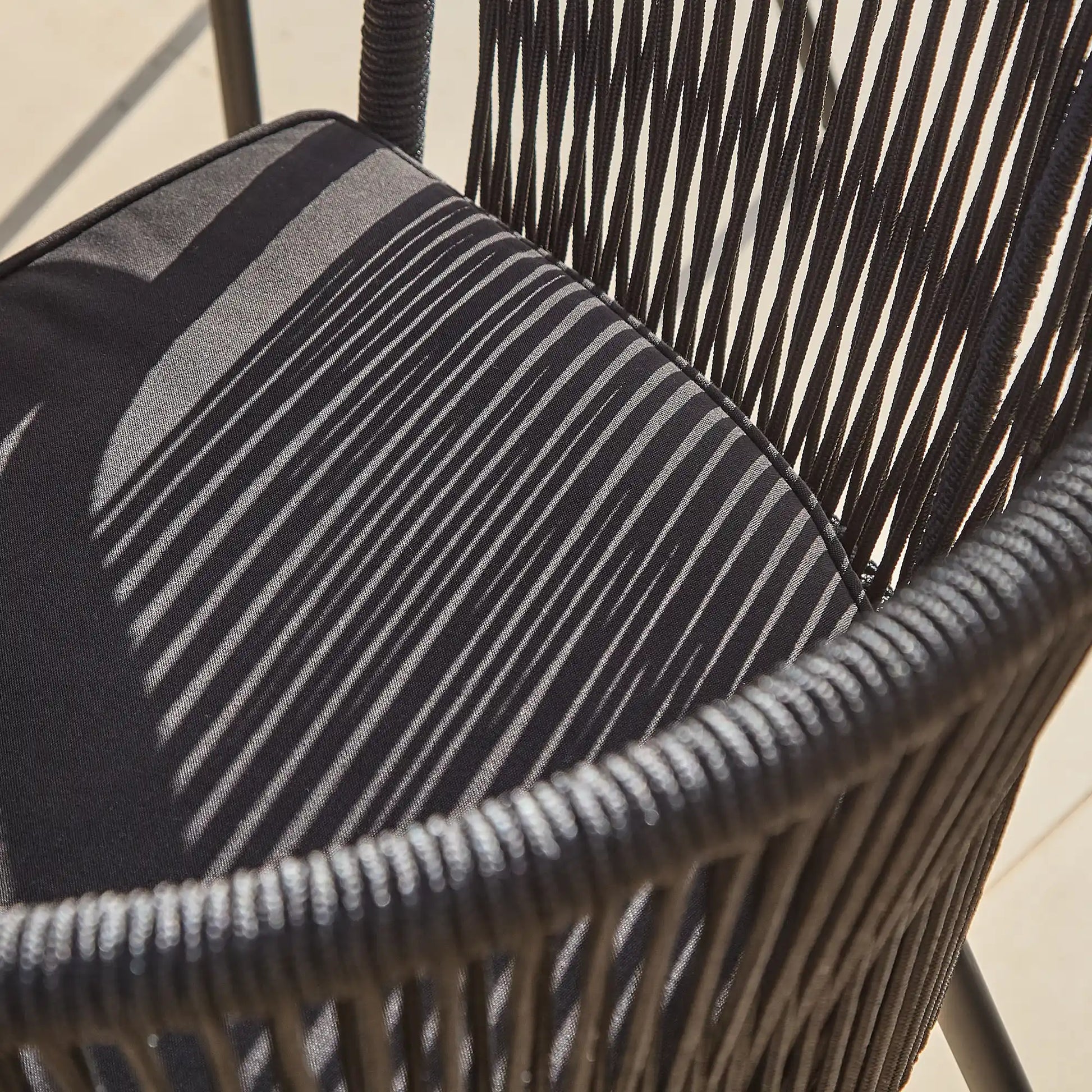 Amelia 4 Seater White Acacia Wood Black Legs Garden Dining Set - Hali Black Chairs