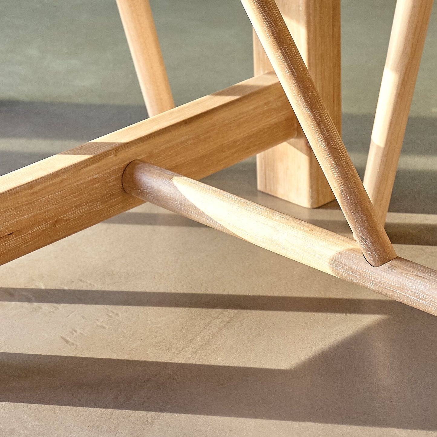 Carter Round Dining Table - Whitewash Oak - Laura James 