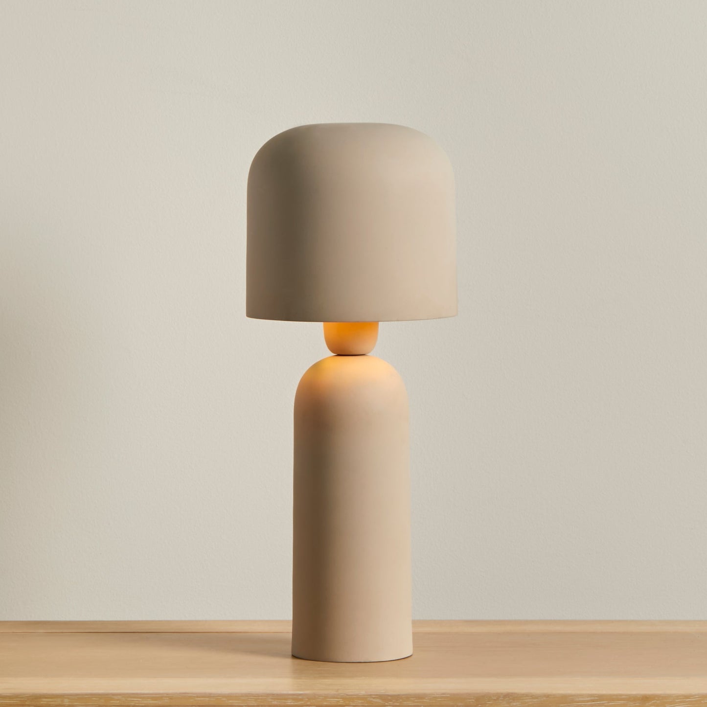 Taupe-table-lamp-laura-james