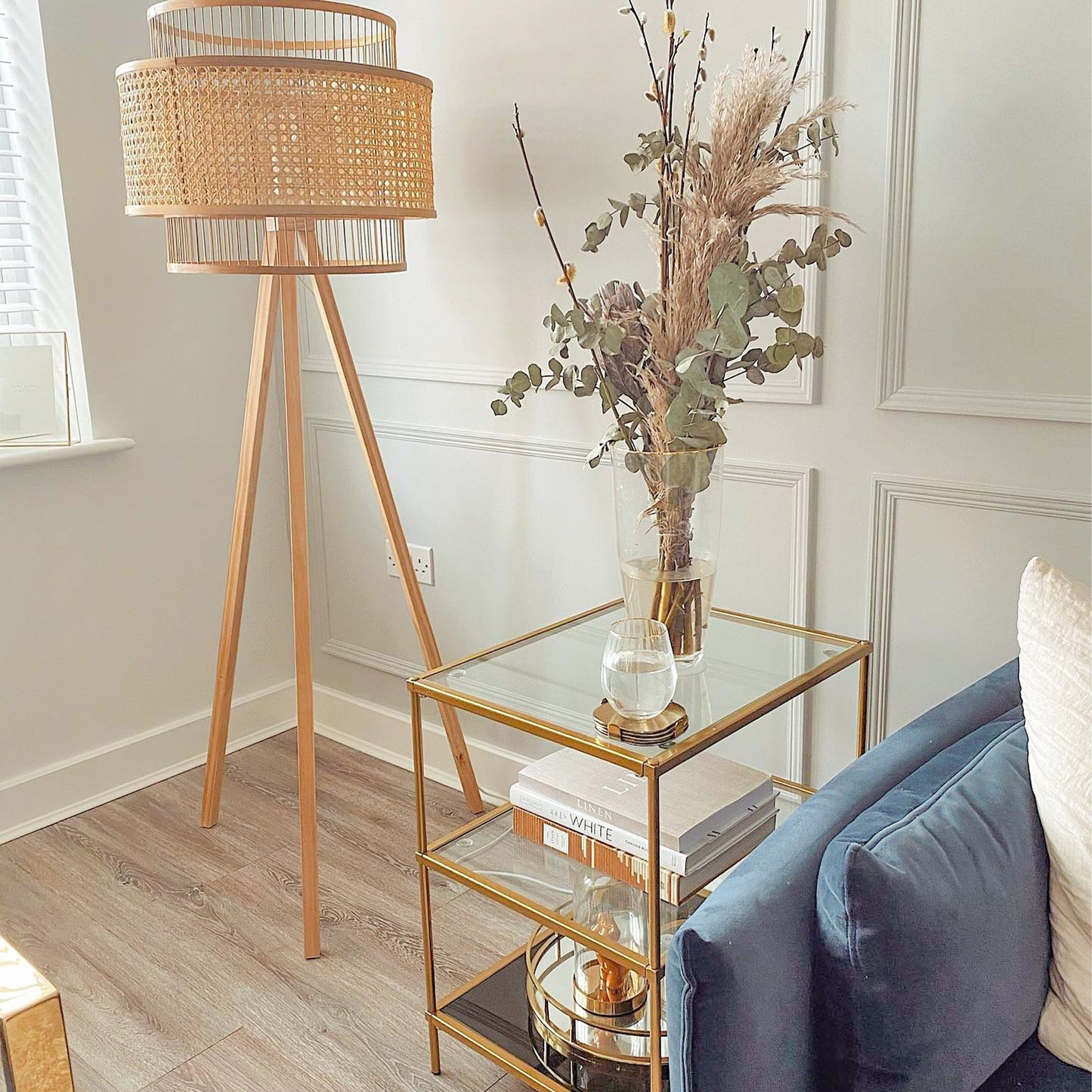 Evelyn side table - gold