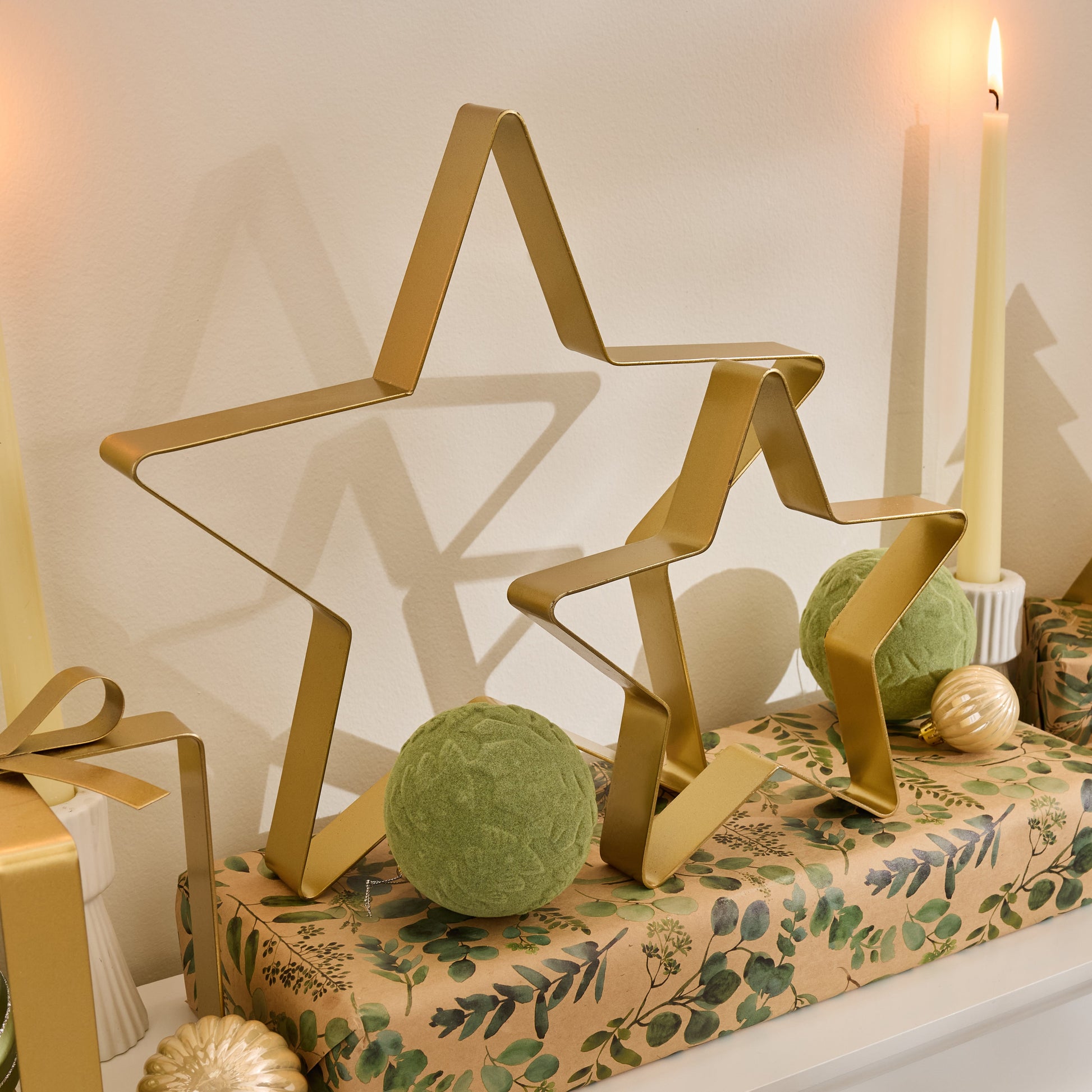 Falun Metal Standing Star Ornament - Set of 2 - Gold -Laura James