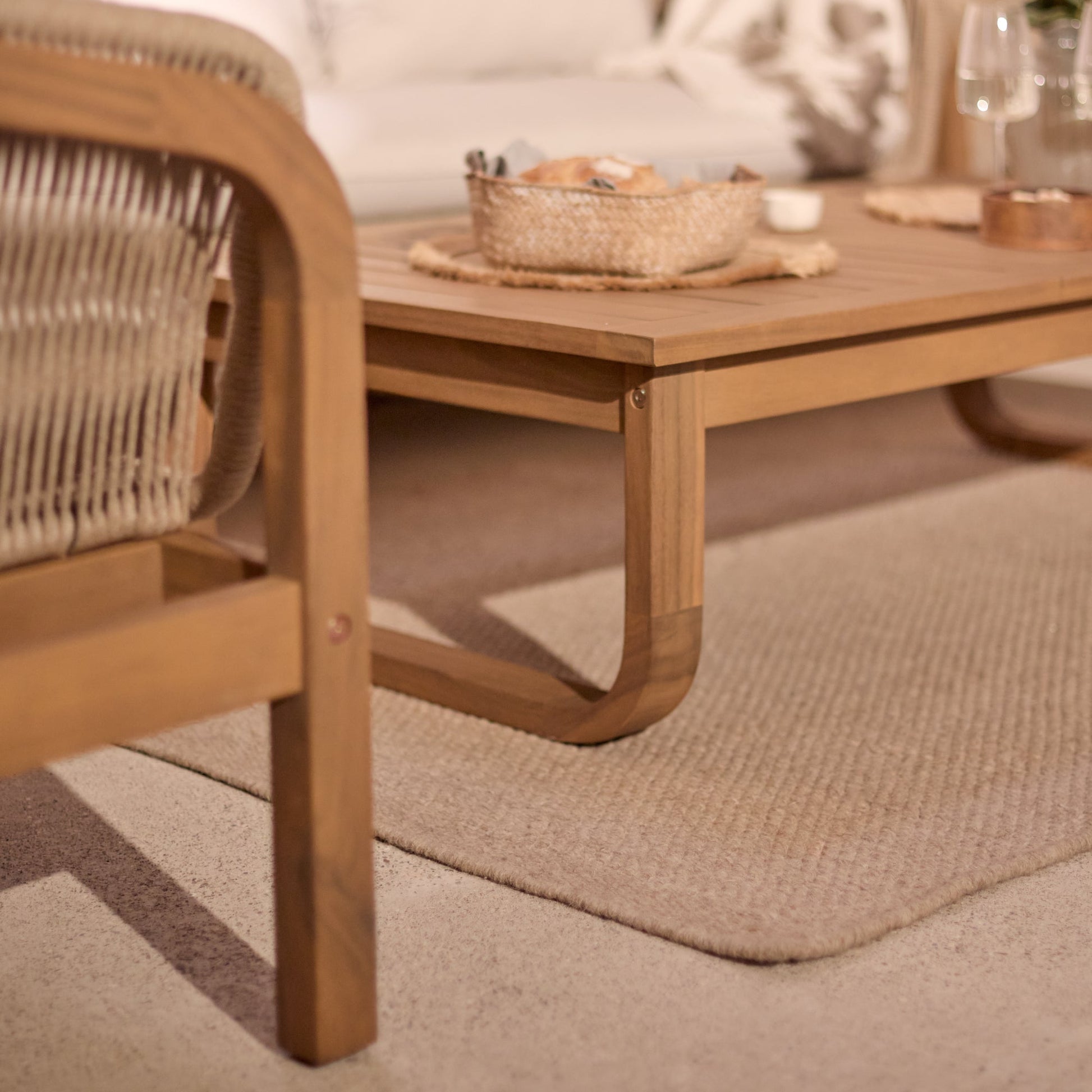 Fiona Conversation Set - White Acacia - Laura James