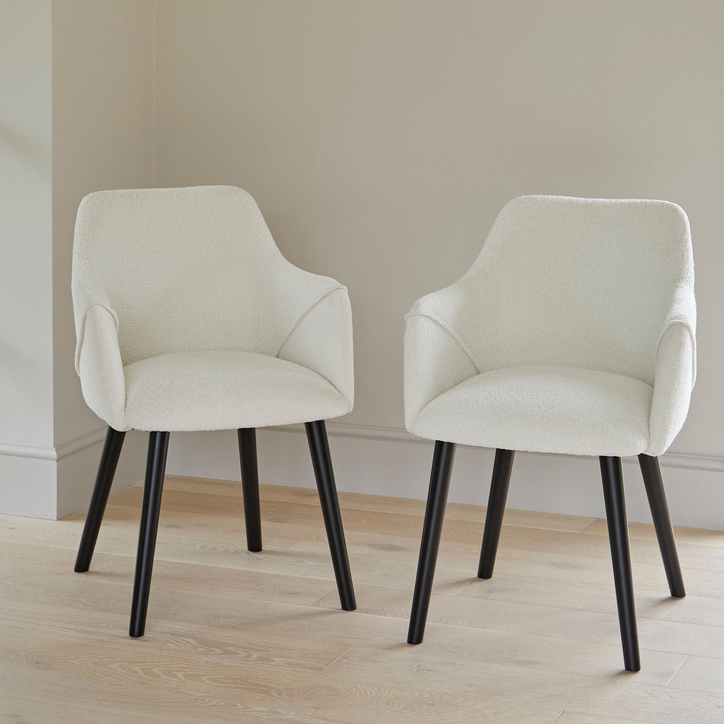 Jade Jet Black Rectangular Acacia Dining Table Set - 6 Seater - Freya Boucle Armchairs with Black Legs