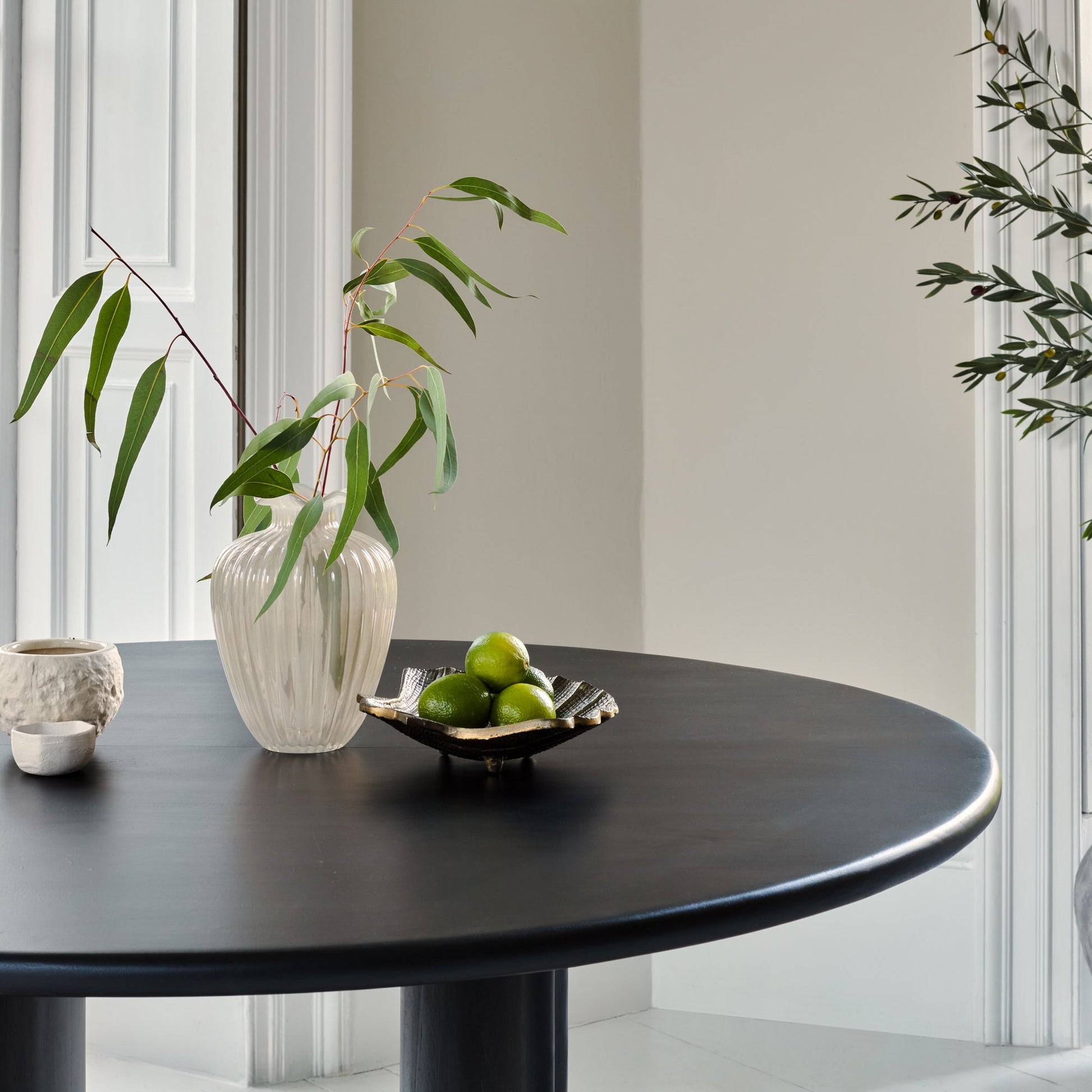 Imogen Jet Black Mango Wood Round Dining Table - 120cm - Laura James