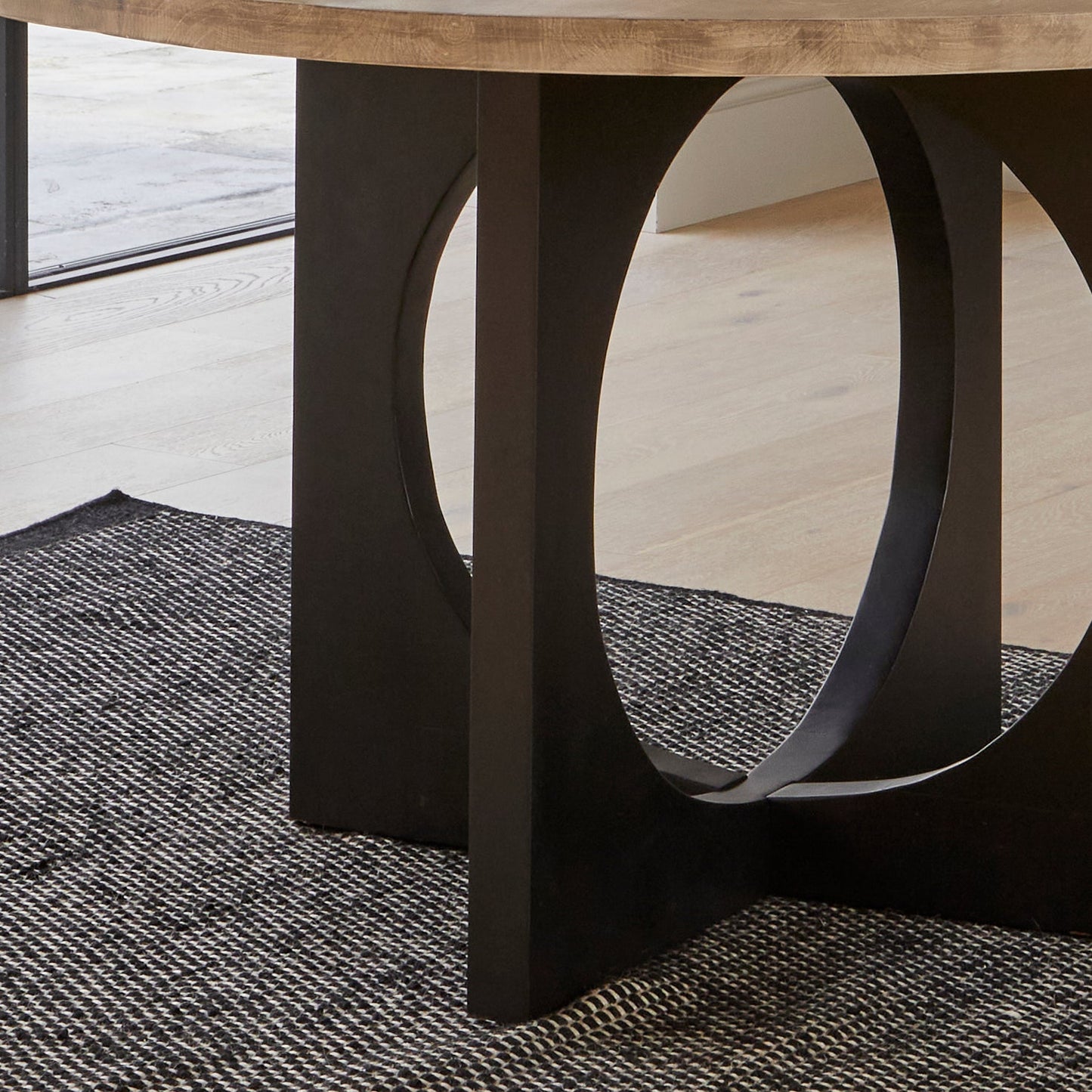 Jade Mango Wood Round Dining Table Set - 4 Seater - Freya Boucle Armchairs with Black Legs
