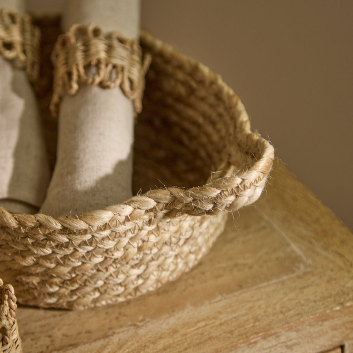 Satara 18x25cm Oval Jute Basket - Whitewash - Laura James 