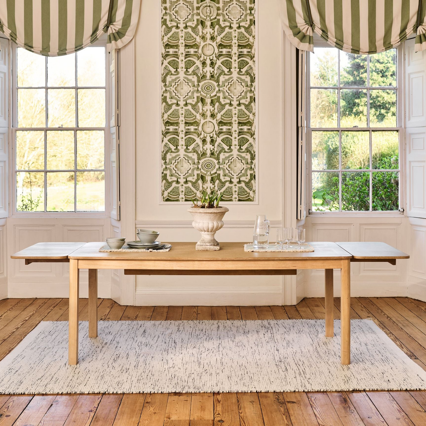 Noah Whitewash Oak Extending Dining Table Set - 8 Seater - Bella Soft Beige Dining Chairs - Whitewash Legs