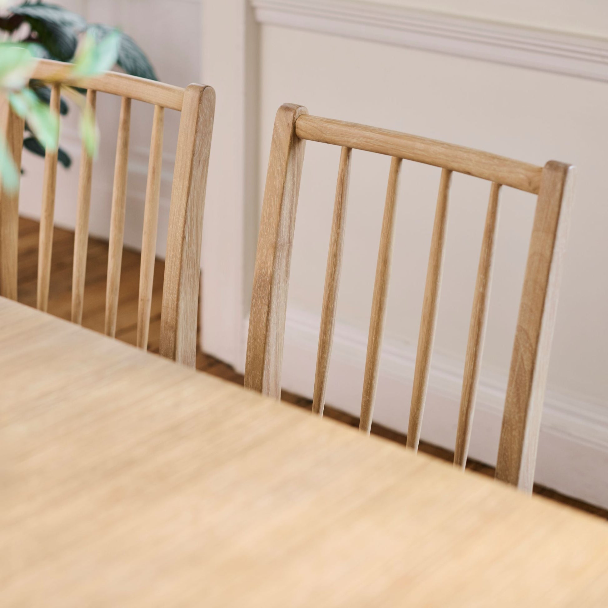 Paul 118-158cm Extending Dining Table & Tilly 150cm Wooden Bench with 2 Tilly 150cm Whitewash Oak Chairs - Laura James