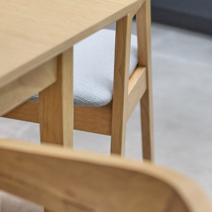 Paul_118-158cm_Extending_Dining_Table_Pale_Oak_Ella_Carver_Dining_Chairs_Fawn_Linen-12 - Laura James