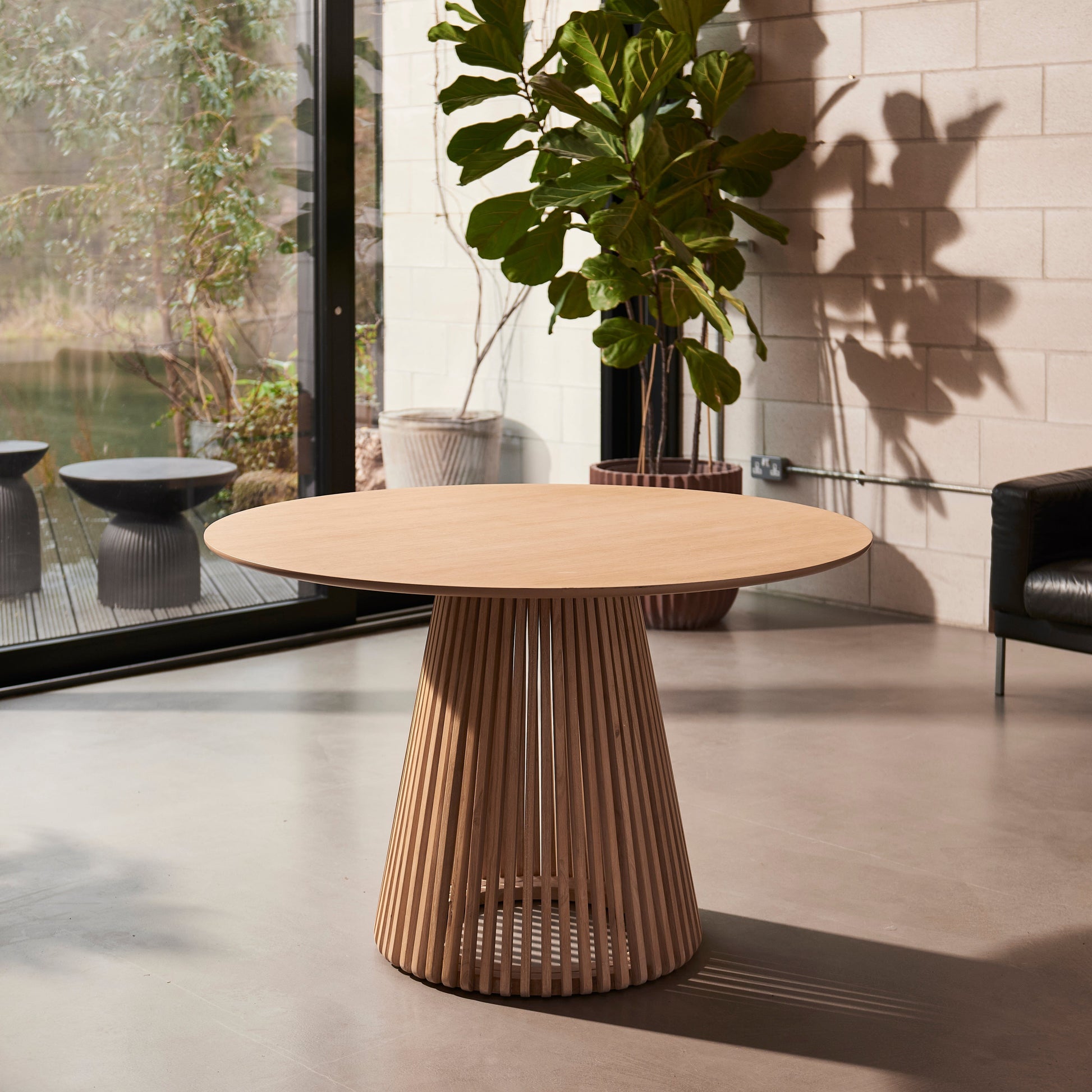 Willow Round Dining Table - Whitewash Oak