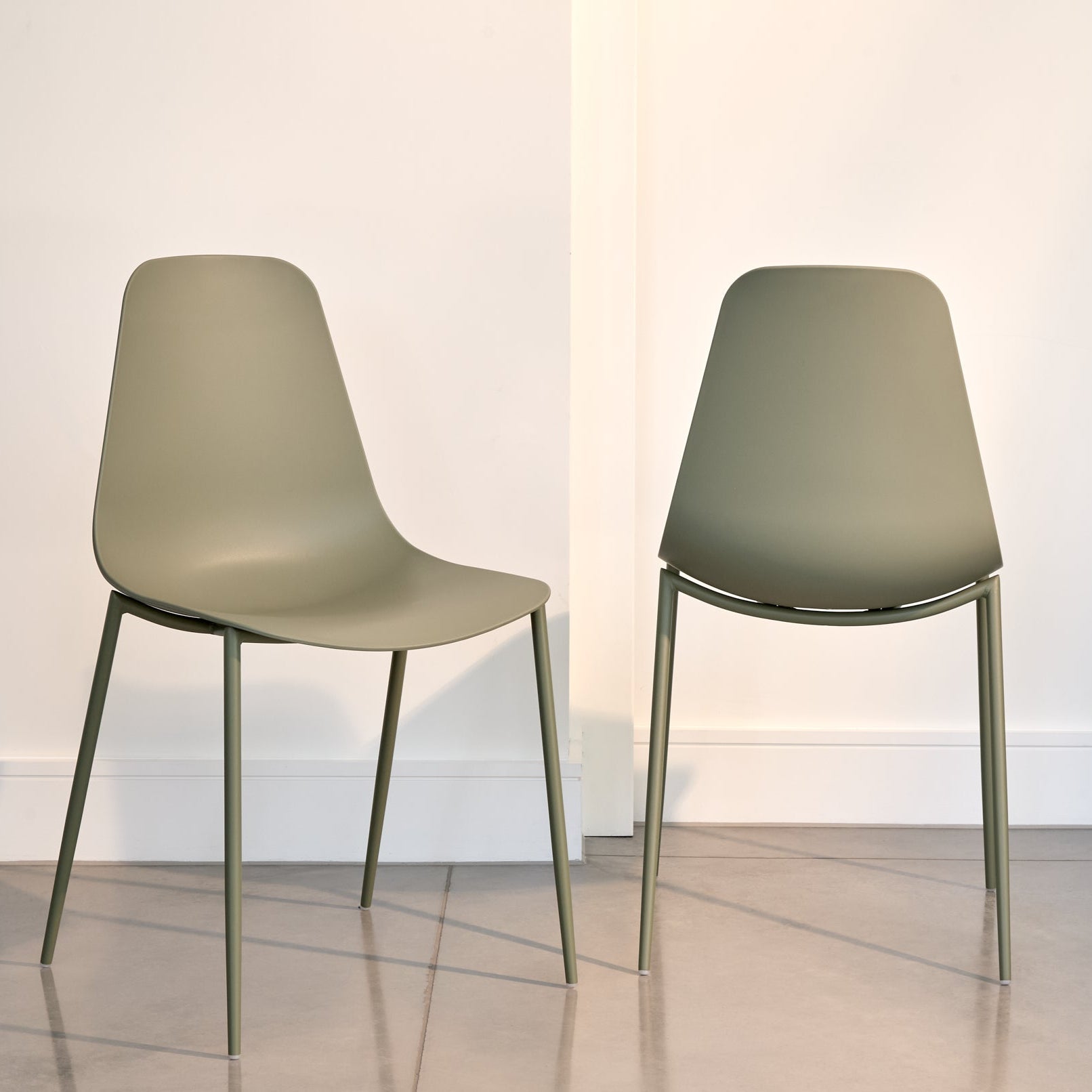 Wren Dining Chair - Set of 4 - Olive Green - Laura James 