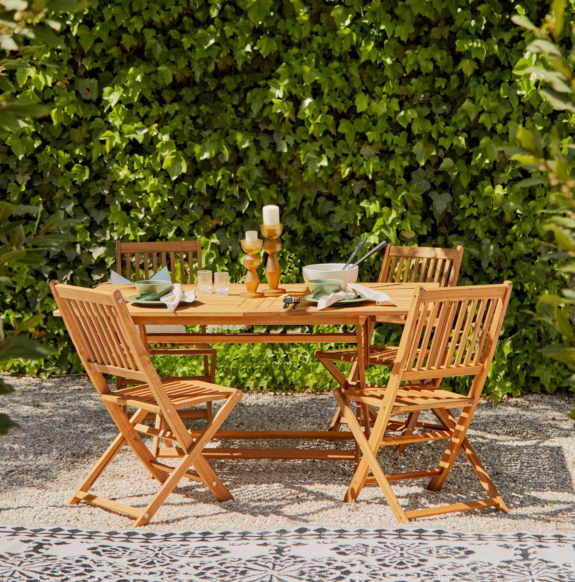 Laura James Wooden Folding Garden Chairs And Table Ashby