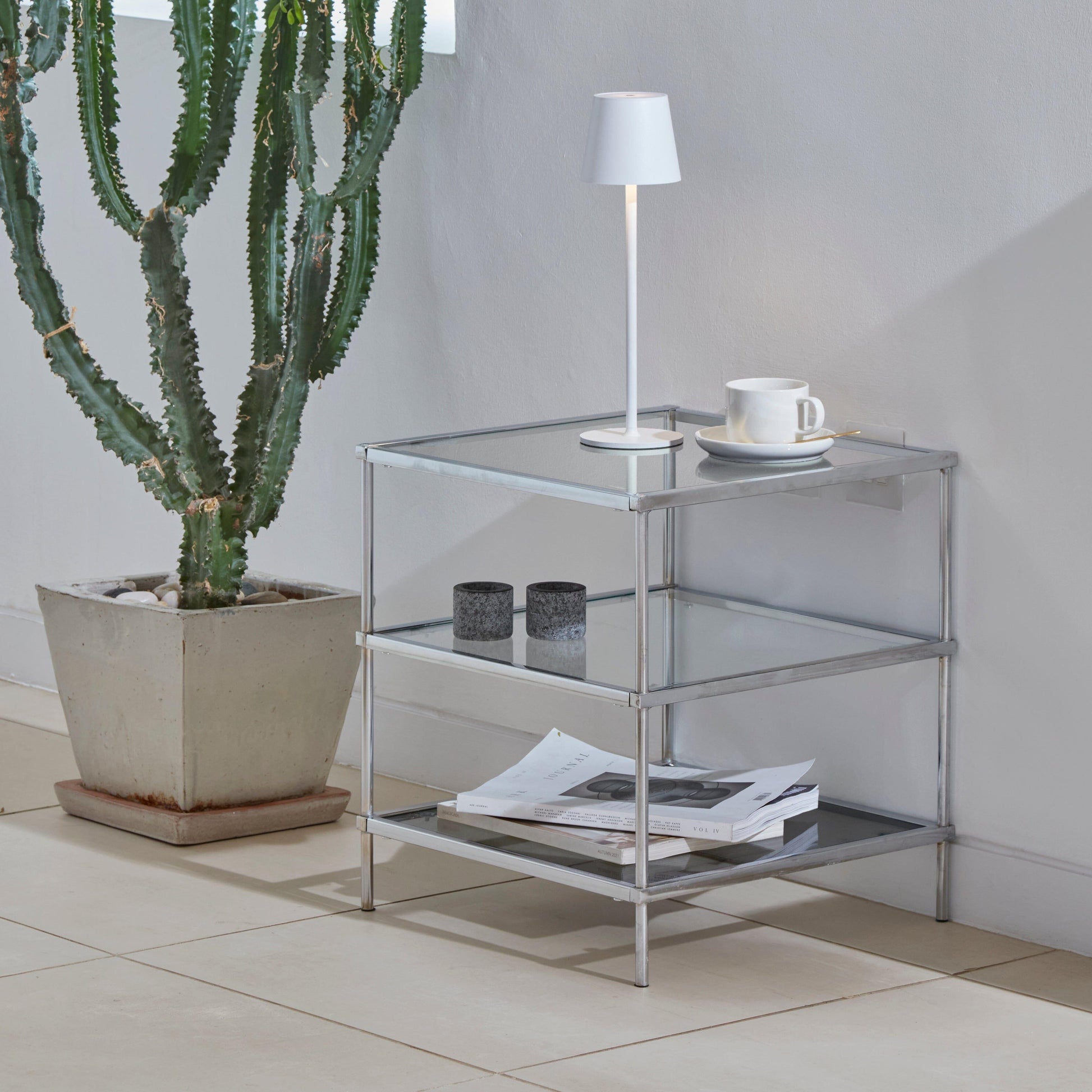 Evelyn side table - chrome