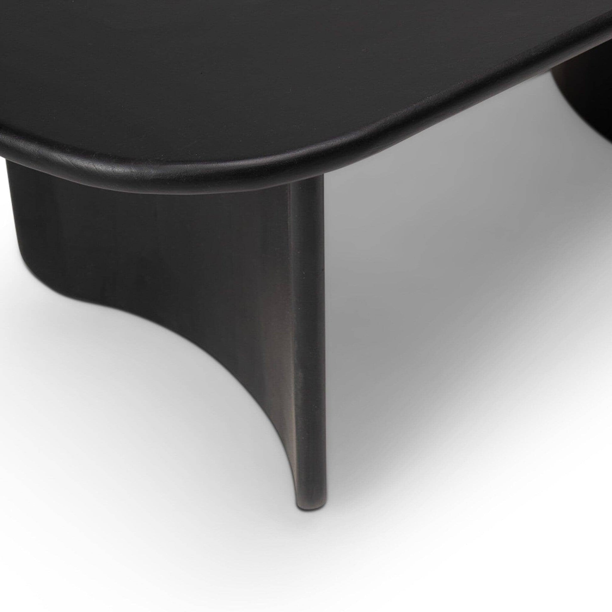 Imogen_coffee_table_black