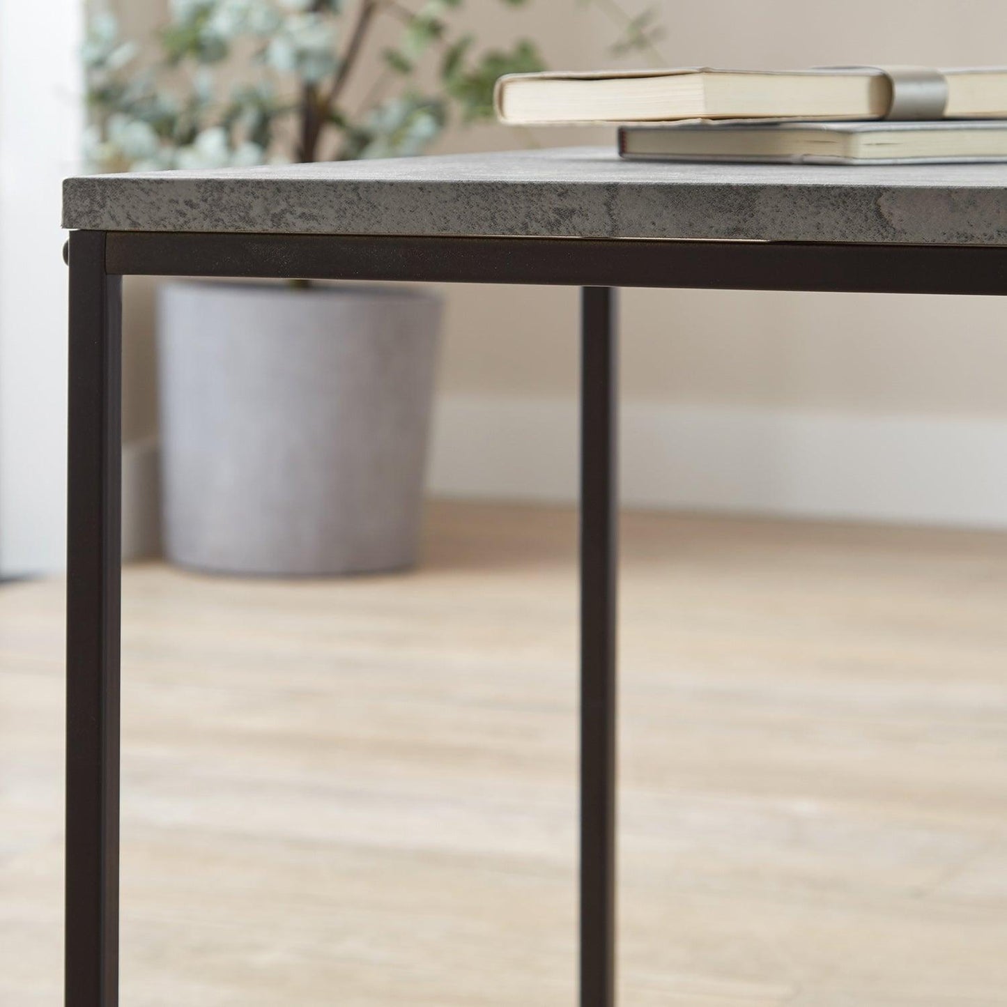 Jay console table - concrete effect and black - Laura James