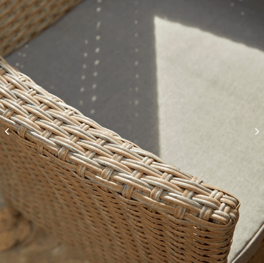 Kemble 4 Seater Rattan Round Dining Set With Grey Parasol - Natural - Rattan Garden Furniture - Laura James
