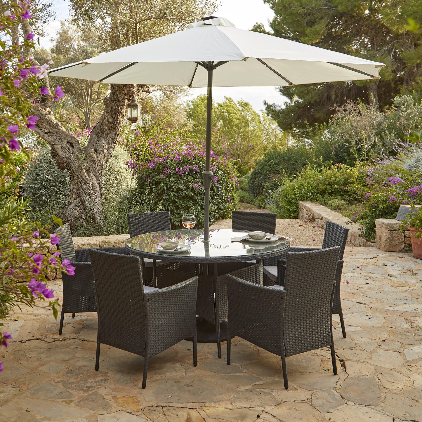 Kemble Black Dining Set with Premium Cream Parasol - Black - Glass Table Top - Laura James