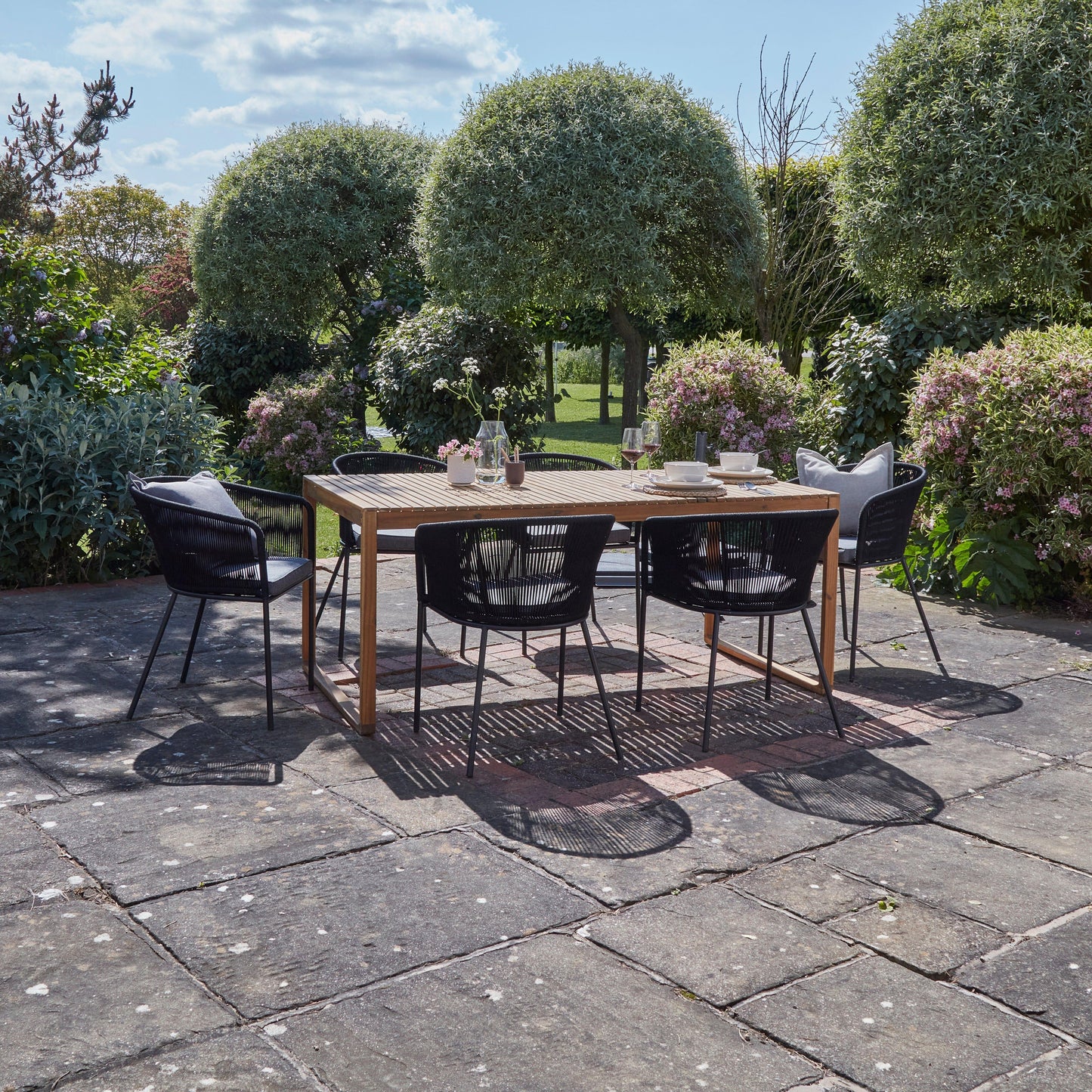 Lennox Table with 6 Black Hali Dining Chairs