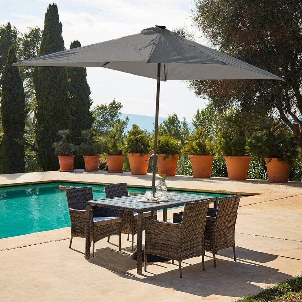 Marston 4 Seater Rattan Garden Dining Set with Grey Parasol - Grey - Polywood Top