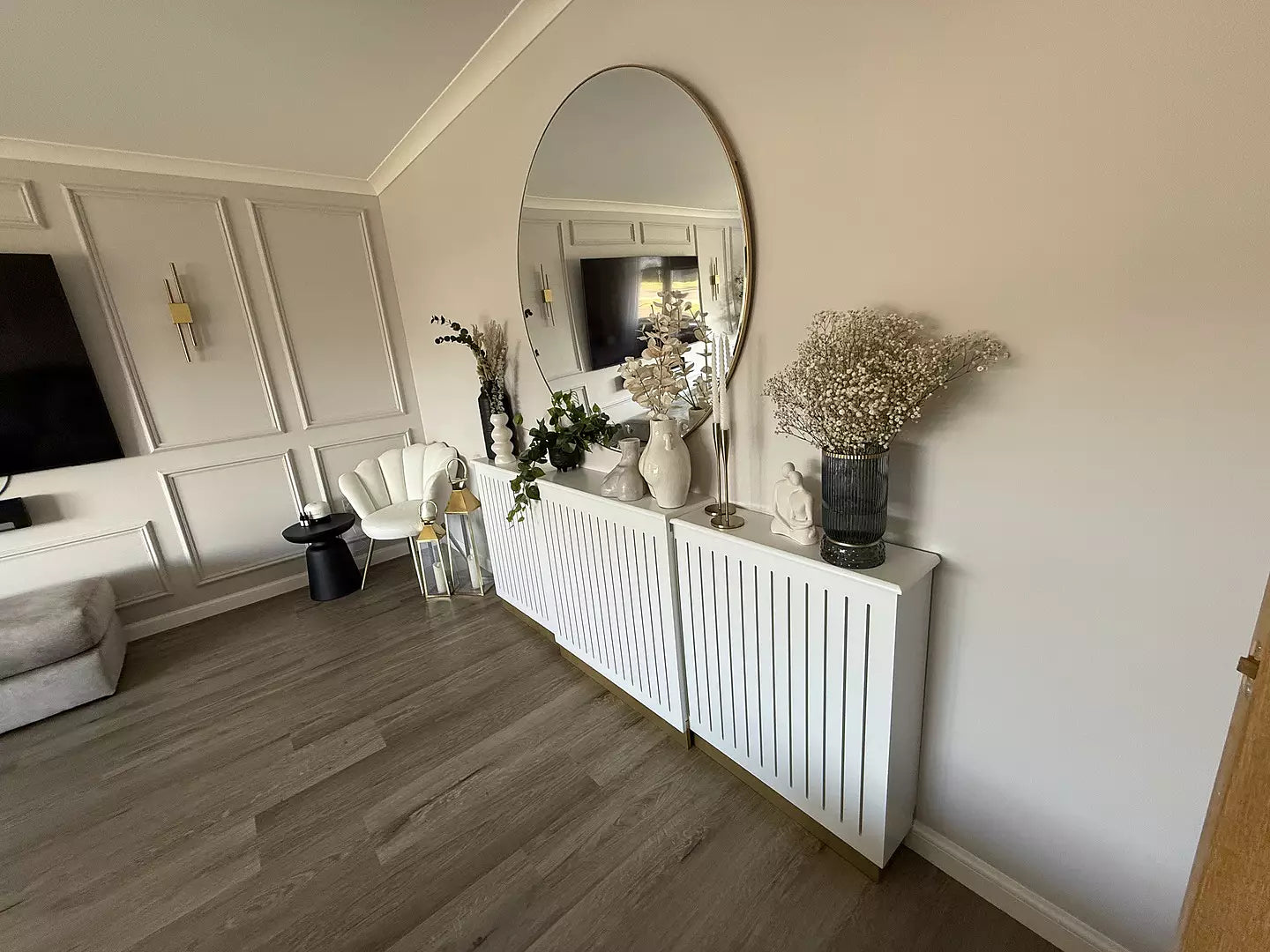 Iliana Extendable Radiator Cover - Snow White - Laura James 