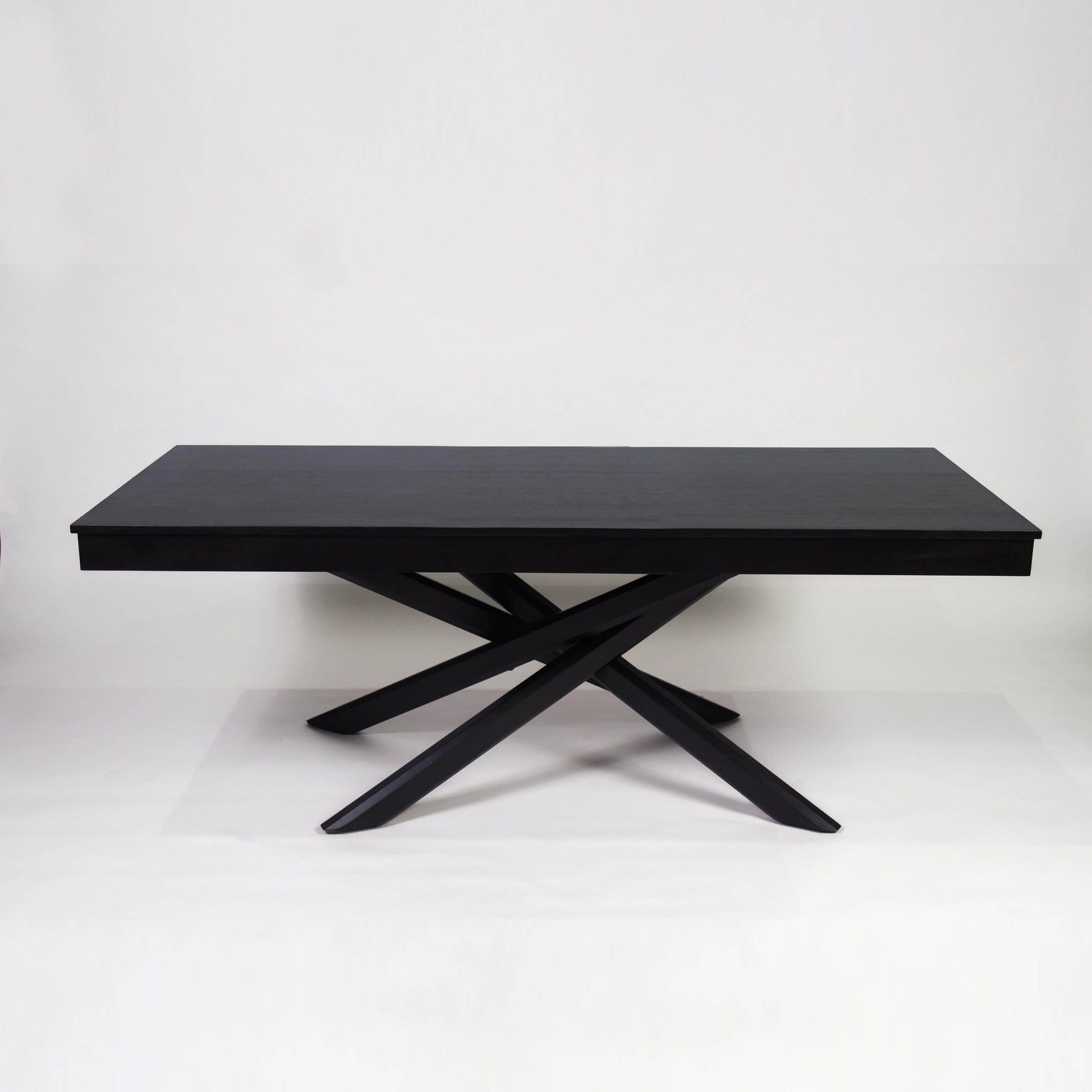 Outlet - Amelia Table black legs