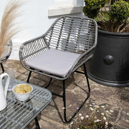 Wick rattan sofa set with cream parasol - dark grey - Laura James