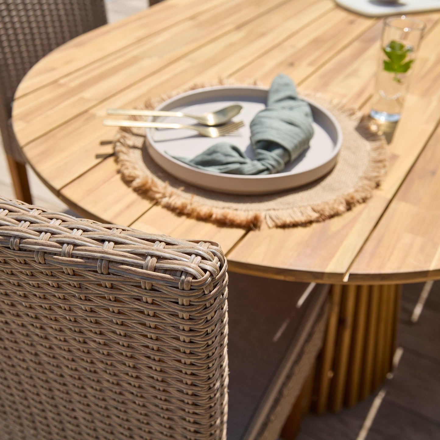 Willow-outdoor-dining-set-with-rattan-dining-chairs-laura-james