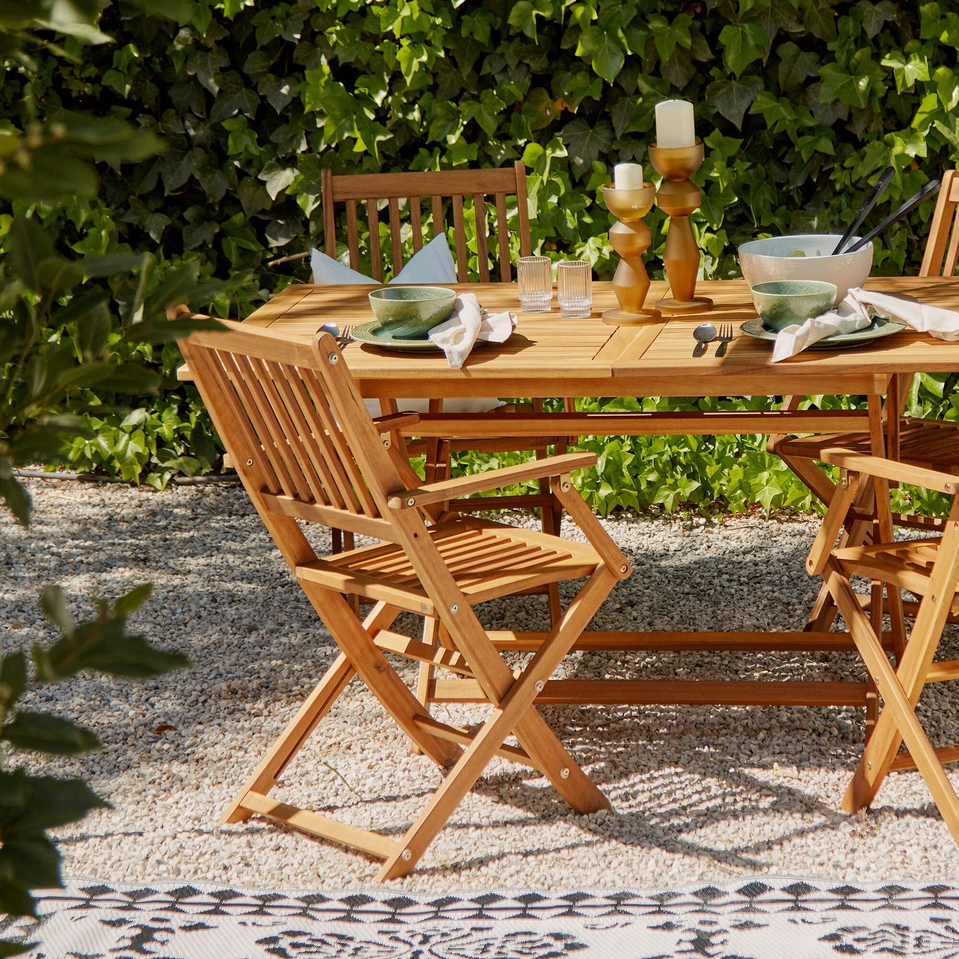 Ashby Outdoor 4 Seater Wooden Rectanglar Armchair Dining Set with Cream Parasol - 120cm - Laura James