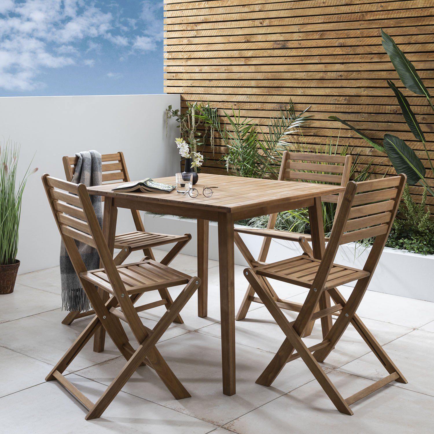 Ackley wooden garden furniture – 4 seater outdoor dining set with cream premium parasol - Laura James