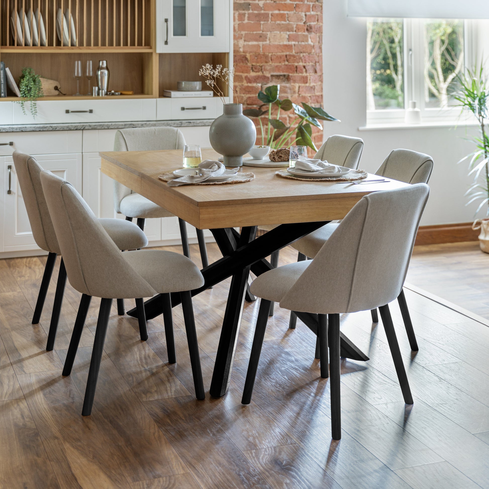 Amelia Black Whitewash Extending dining table 6 seater Freya Oatmeal Black