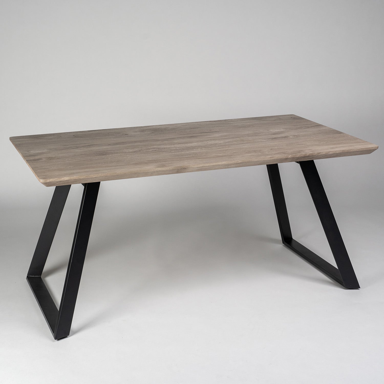 Atlas Wood Effect Dining table - with Black Legs
