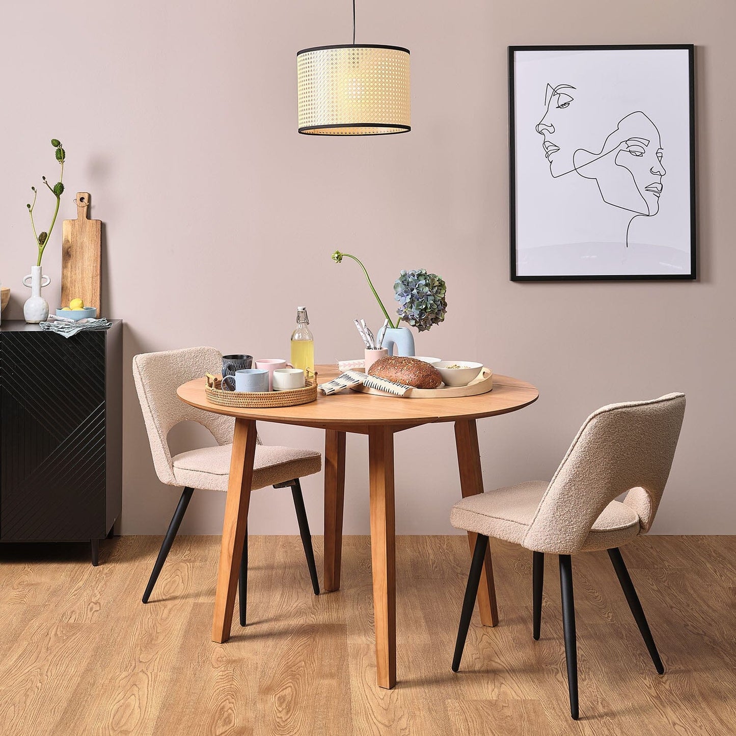 Charlie Pine Round Dining Table