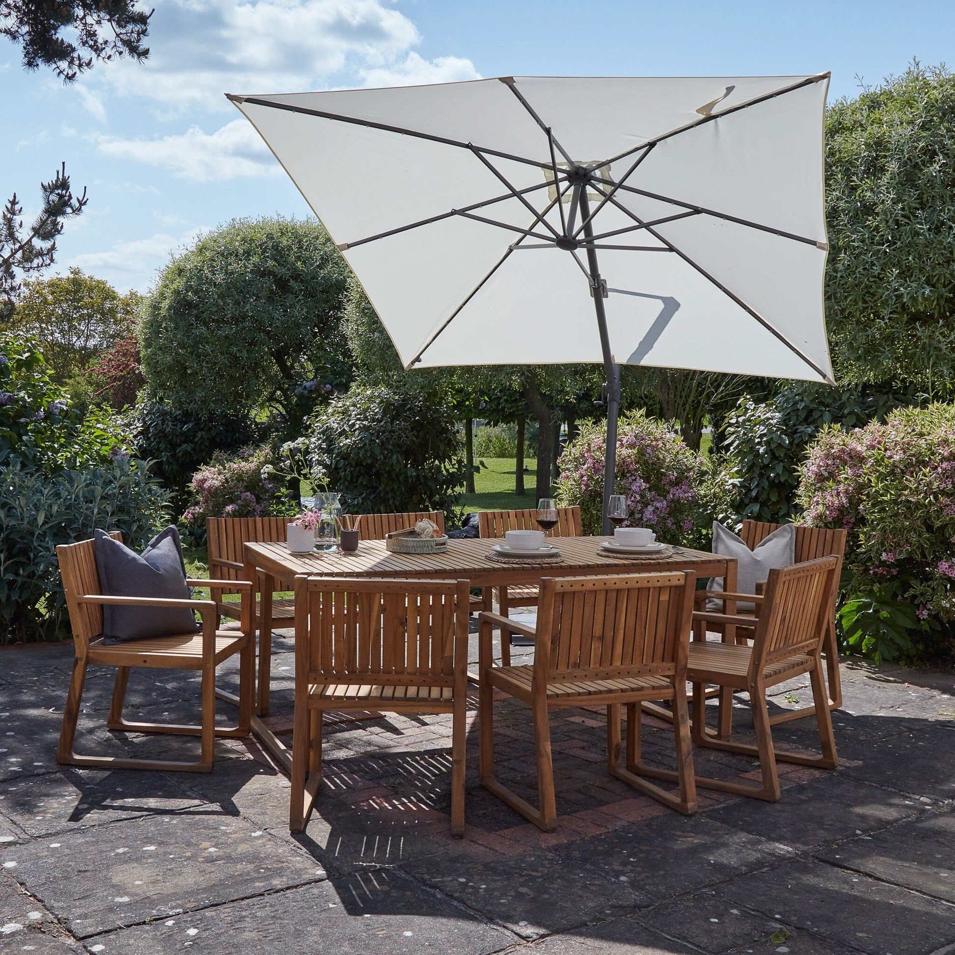 Lennox 8 Seater Wooden Outdoor Dining Set with Premium Cream Parasol