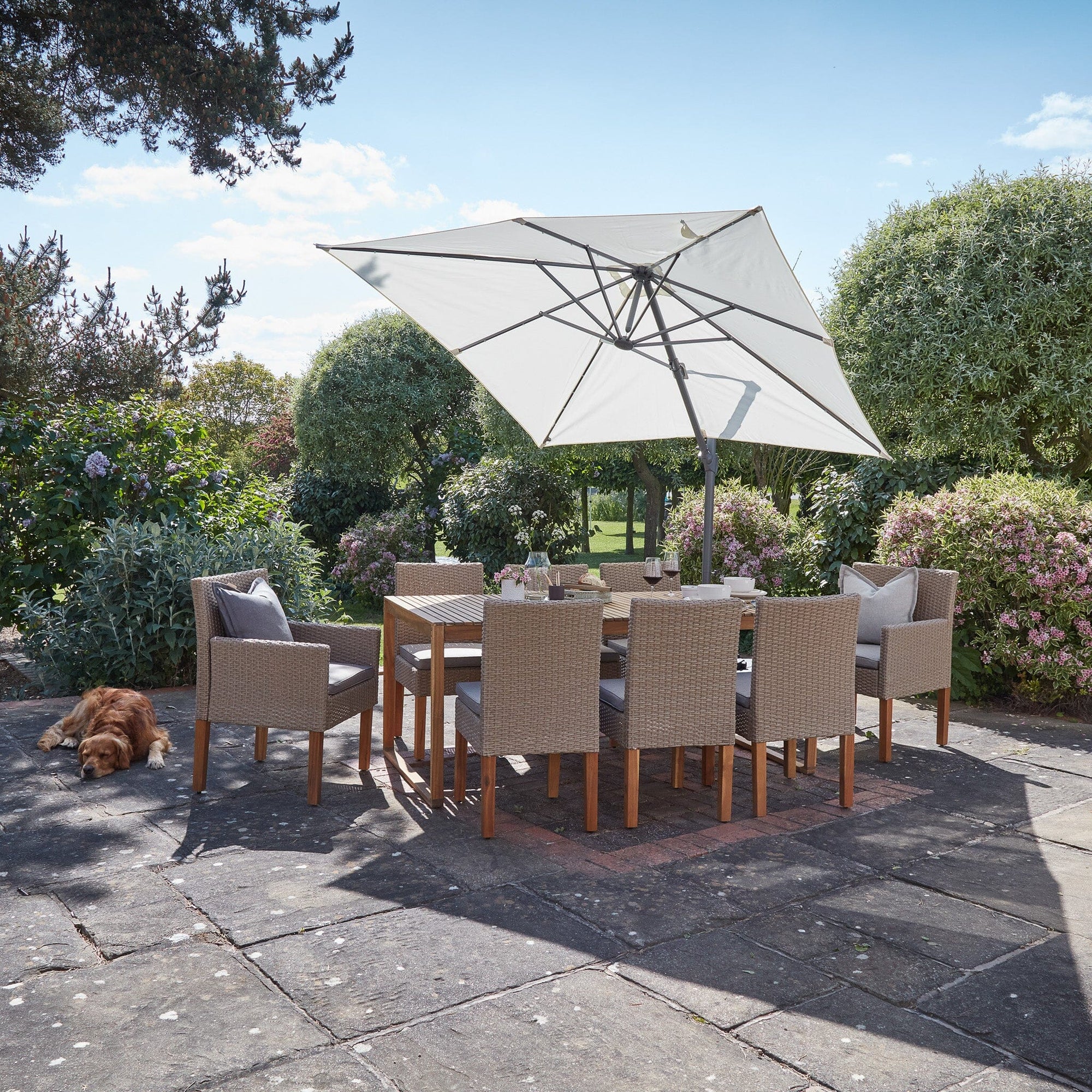 Lennox Table With 6 Oliver Dining Chairs and 2 Armchairs with Cream Premium LED Parasol