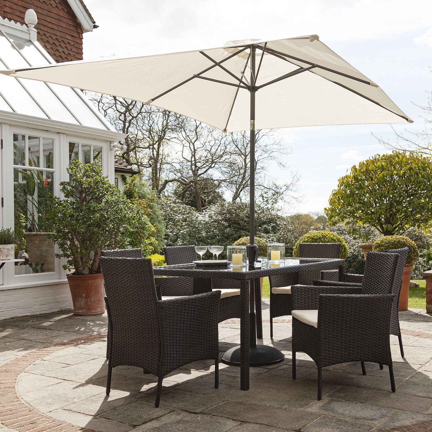 Marston 6 Seater Rattan Dining Set with Cream Parasol - Rattan Garden Furniture - Brown